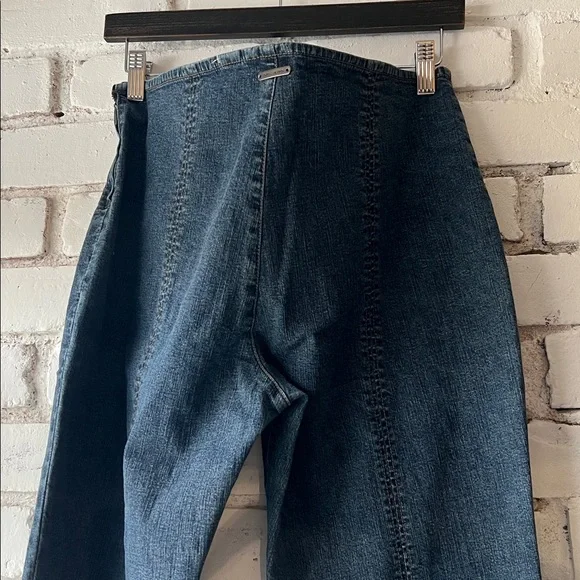 Women's Blue Jeans with Lace-Up Detail straight leg boho jeans - Picture 7 of 9